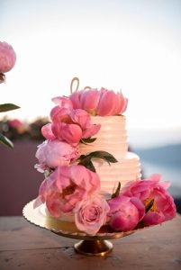 Bánh kem mừng sinh nhật sắc hồng tuyệt đẹp