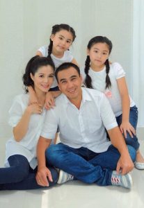 Bánh sinh nhật nhỏ - lựa chọn phù hợp cho túi tiền.