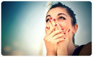 Bánh sinh nhật nhỏ - lựa chọn phù hợp cho túi tiền.