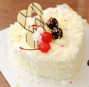 Bánh sinh nhật hình trái tim