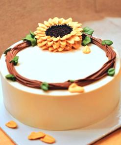 Bánh sinh nhật bắt hoa kem 31