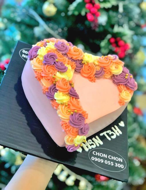 Bánh sinh nhật bắt hoa kem 7