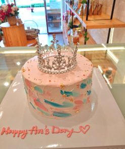 Bánh kem dành cho bé gái 2025032