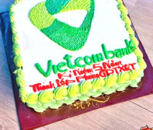 Bánh sinh nhật Công Ty DN006